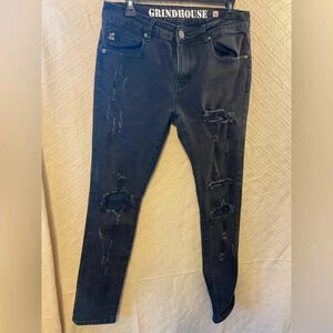 Men’s Grindhouse Jeans 32x32  Black Distressed Denim